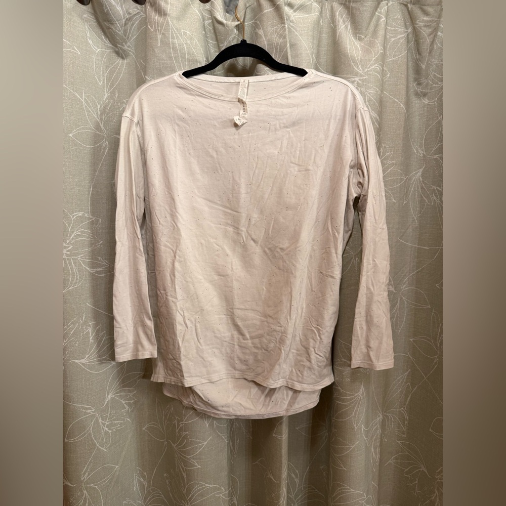 Lululemon top